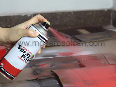 spray paint tin can